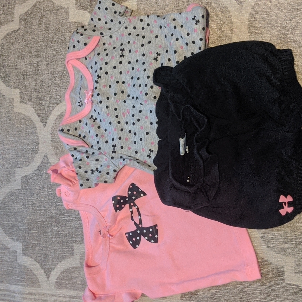 Under armour baby girl onesie, t-shirt and shorts.